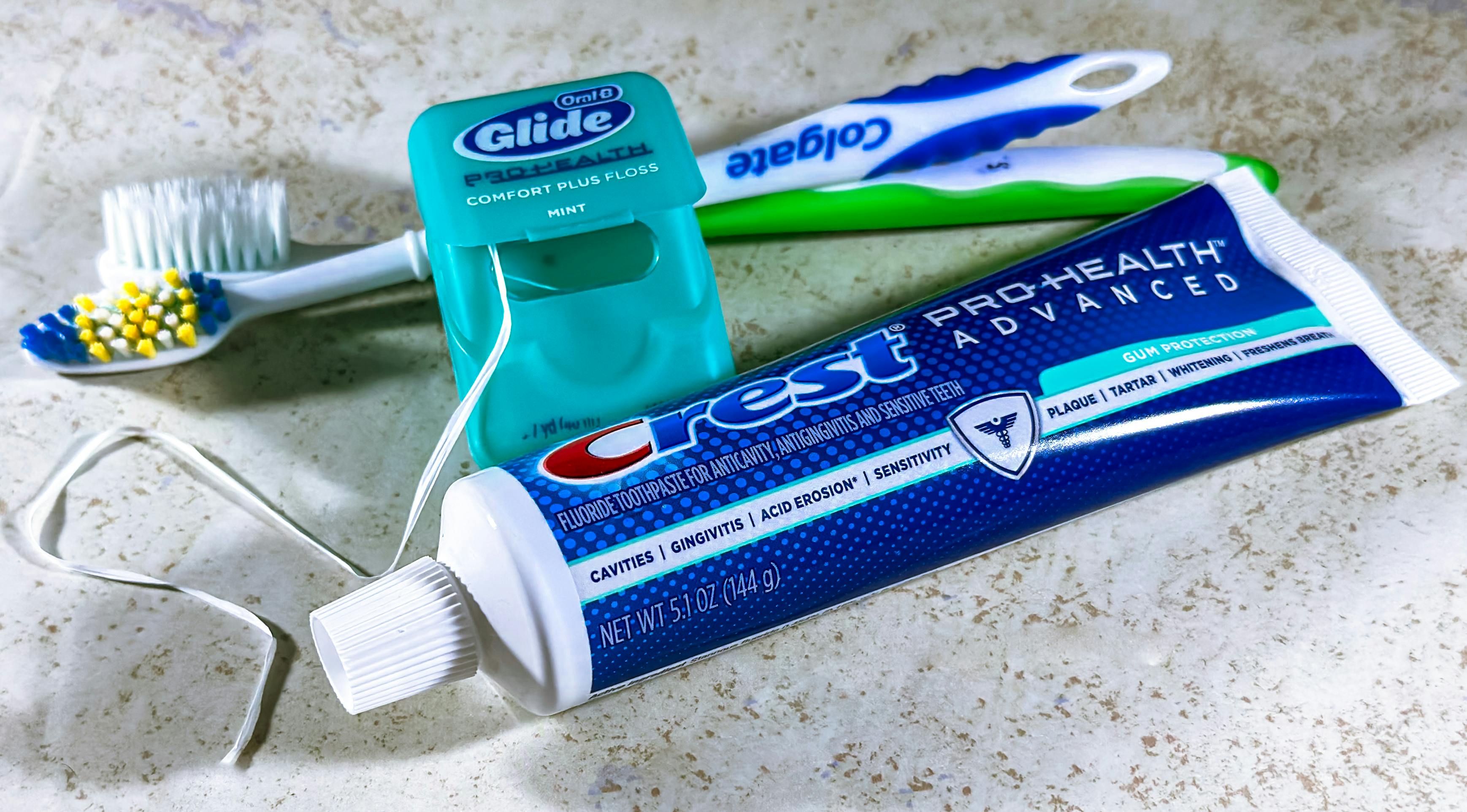 5 Daily Habits That Keep Your Teeth Healthy for Life