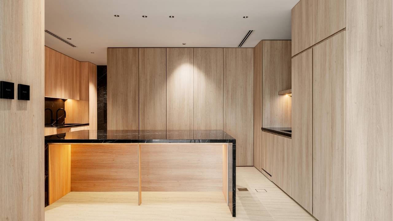 under-cabinet lighting