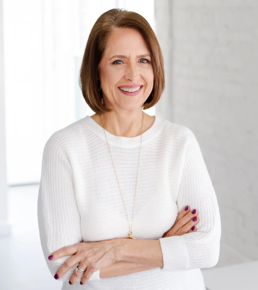Janelle Coaching - Professional headshot
