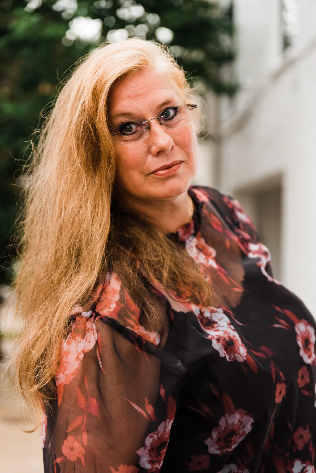 Headshot of Sassia Hollenberg, CMIP certified independent insurance broker