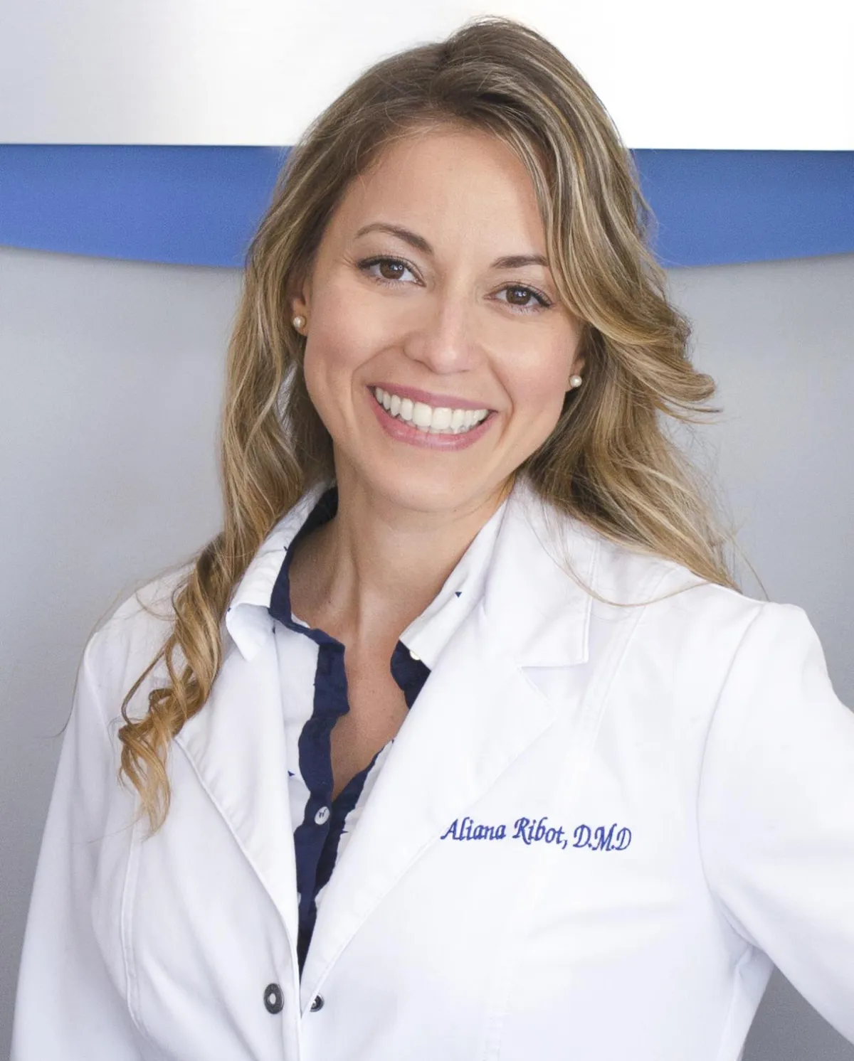 Dr. Aliana Ribot, DMD