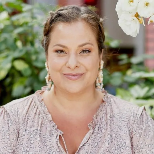 Shannon Kaiser, Bestselling Author and Founder of PlayWithTheWorld