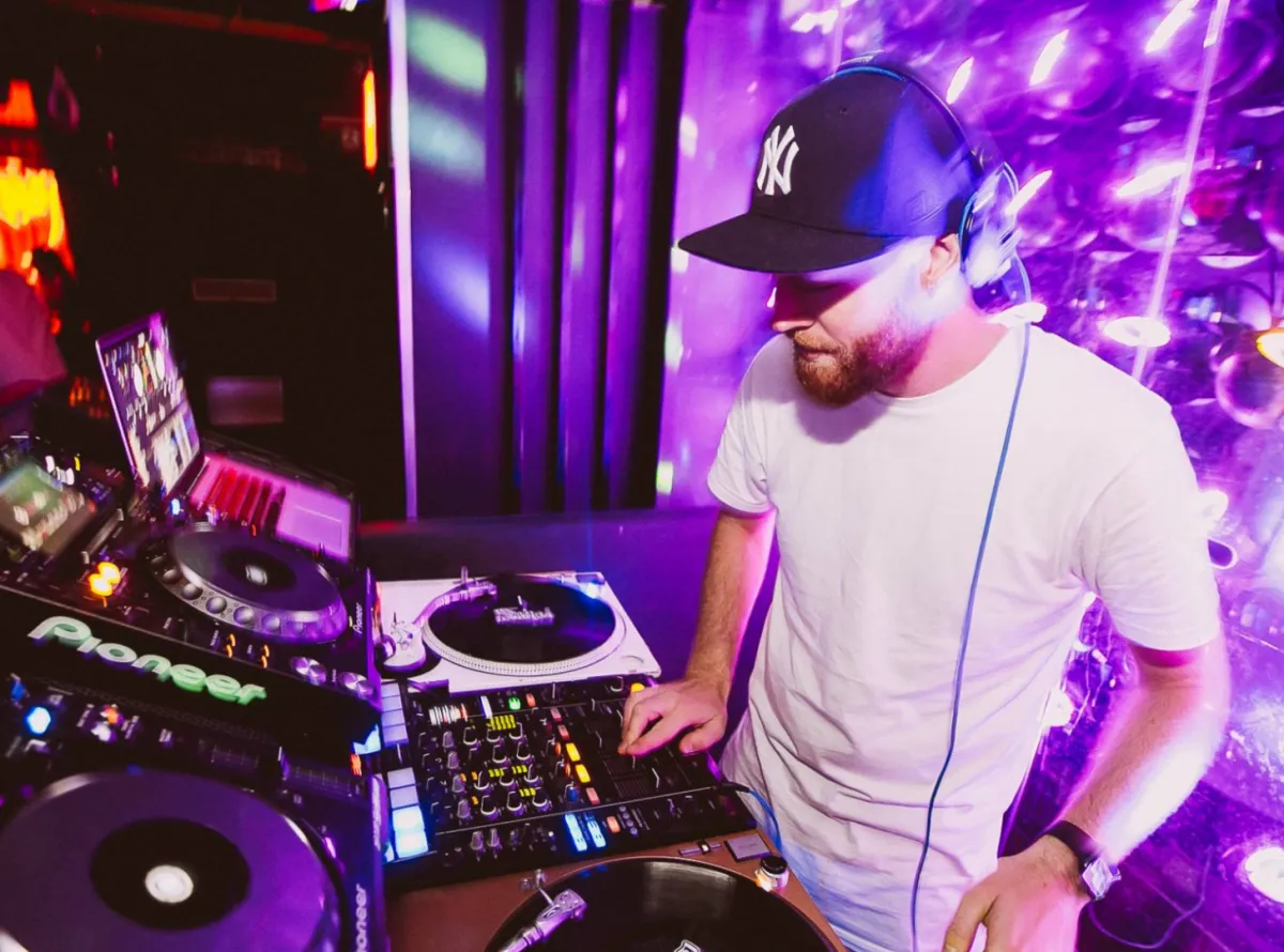 newcastle djs