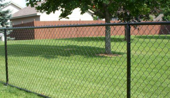 lincoln black chain link fencing