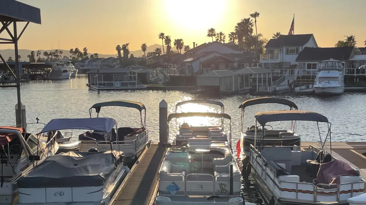 pontoon-boat-rentals