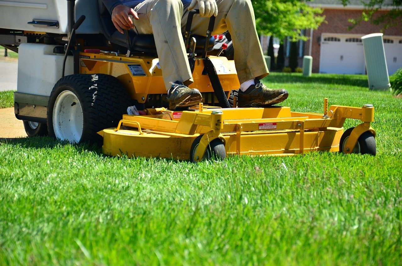 spokane lawn mowing