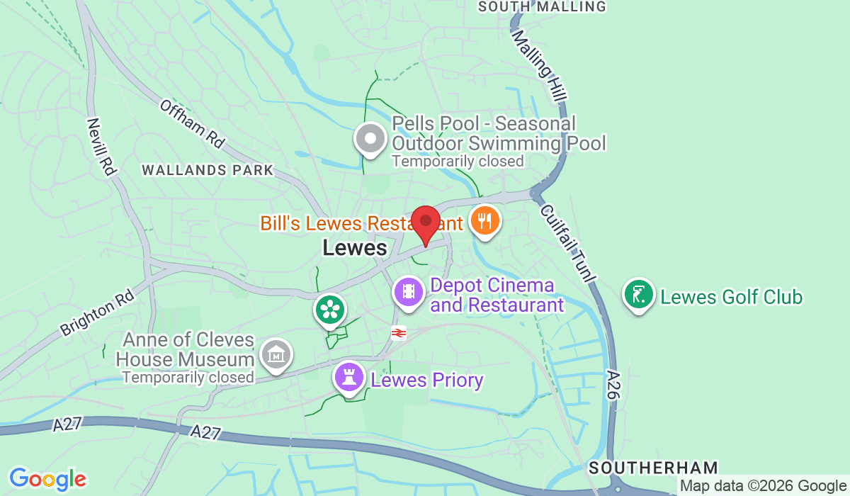 25 High St, Lewes BN7, UK