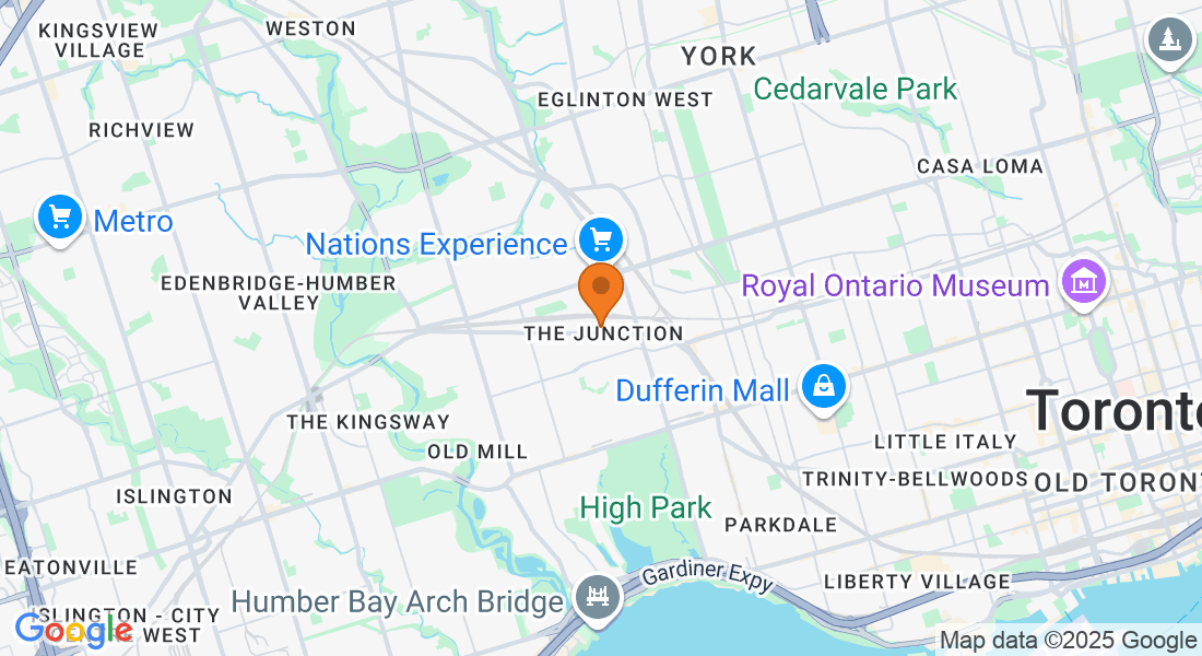15 McMurray Ave, Toronto, ON M6P 1Z3, Canada