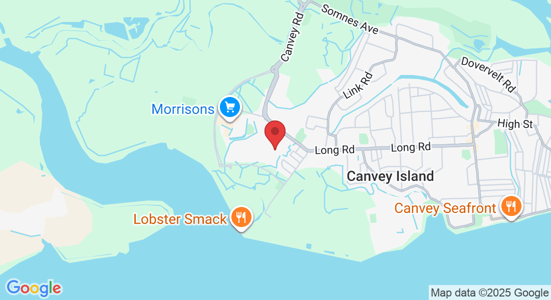 55 Shannon Way, Canvey Island SS8 0PE, UK