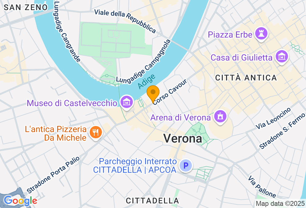Palazzo Balladoro, Corso Cavour, 41, 37121 Verona VR, Italy