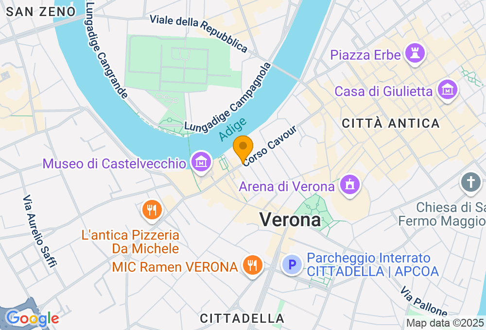 Palazzo Balladoro, Corso Cavour, 41, 37121 Verona VR, Italy