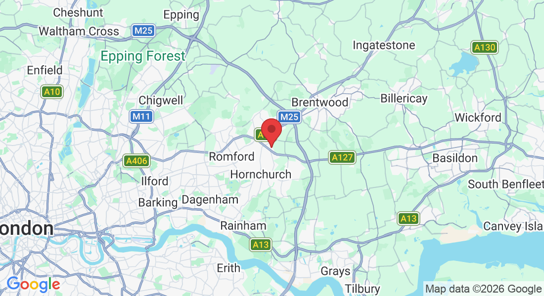 43 Ravensbourne Cres, Romford RM3 0UD, UK