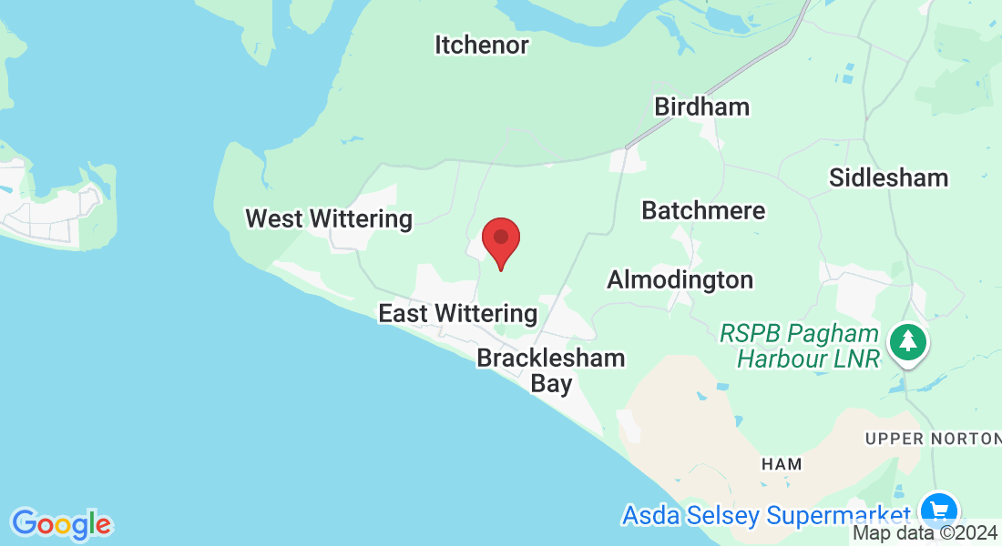 M3, Hilton Park, East Wittering, Chichester PO20 8RL, UK