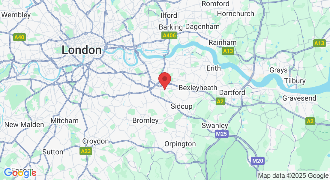 5 Woodcroft Cl, London SE9 2AS, UK