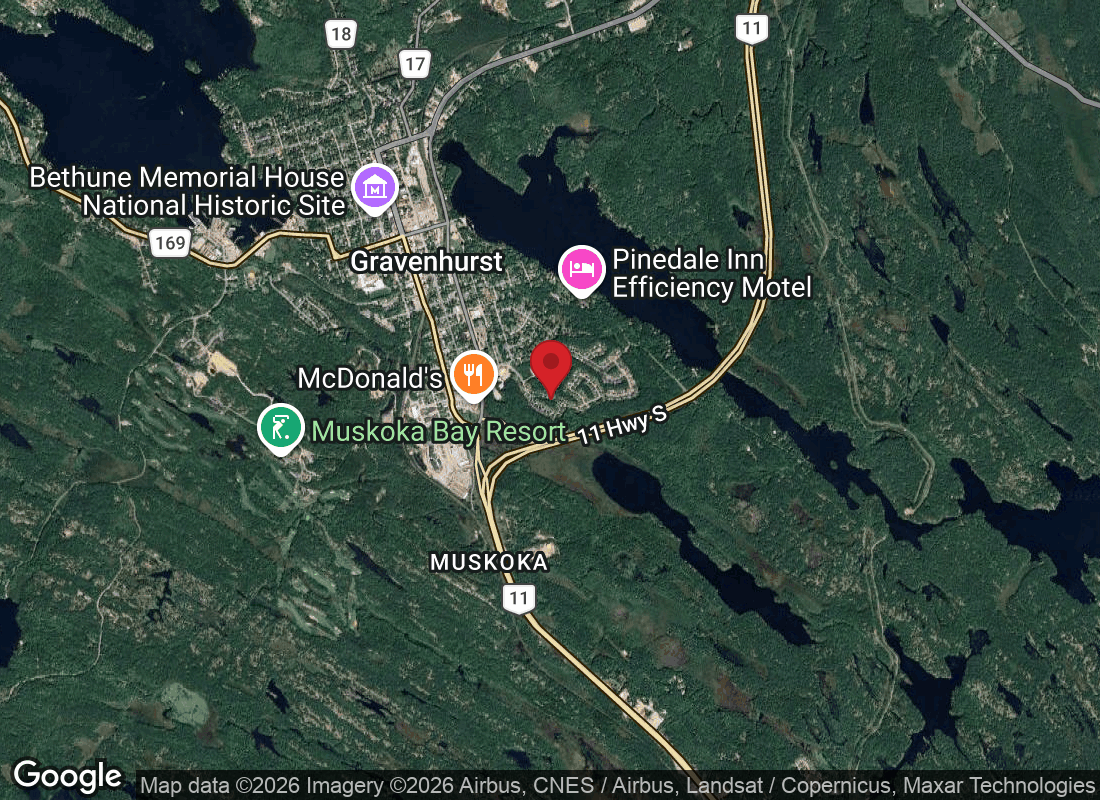 Pineridge Gate, Gravenhurst, ON, Canada