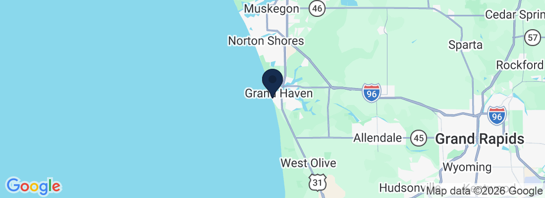 Grand Haven City Beach, S Harbor Dr, Grand Haven, MI 49417, USA