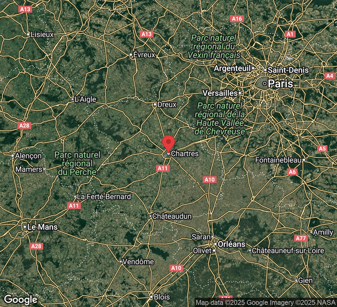 28000 Chartres, France