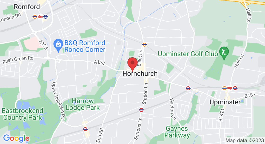 156 Abbs Cross Gardens, Hornchurch RM12 4XA, UK