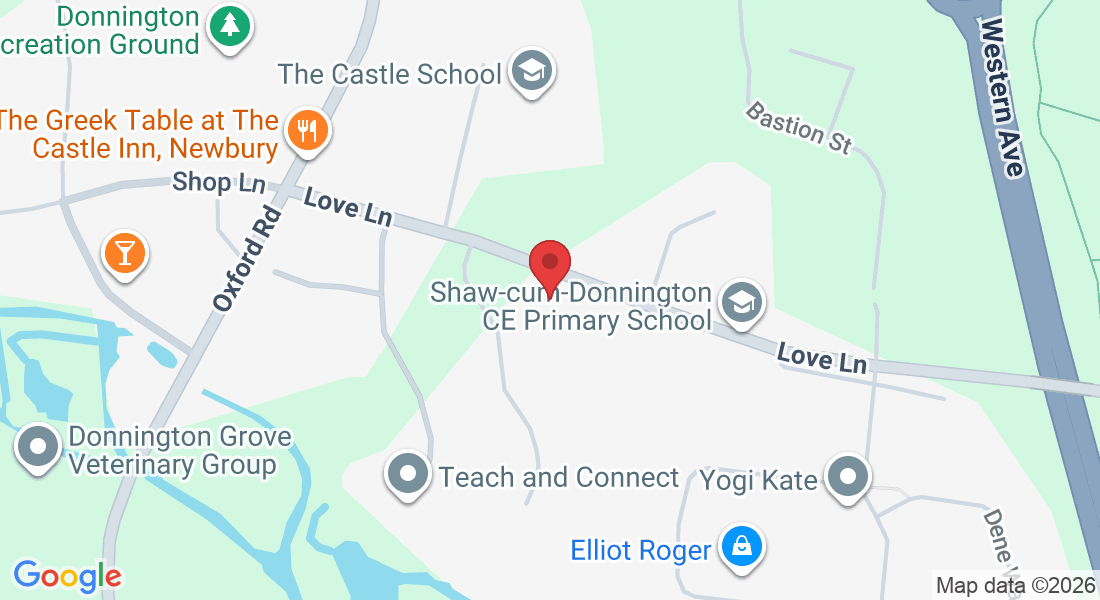 Yew Gate, Love Ln, Donnington, Newbury RG14 2JG, UK