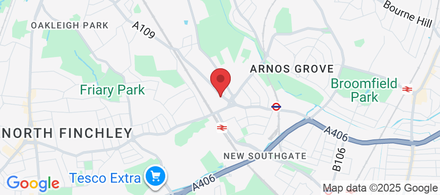 31 Oakleigh Rd S, London N11 1LD, UK