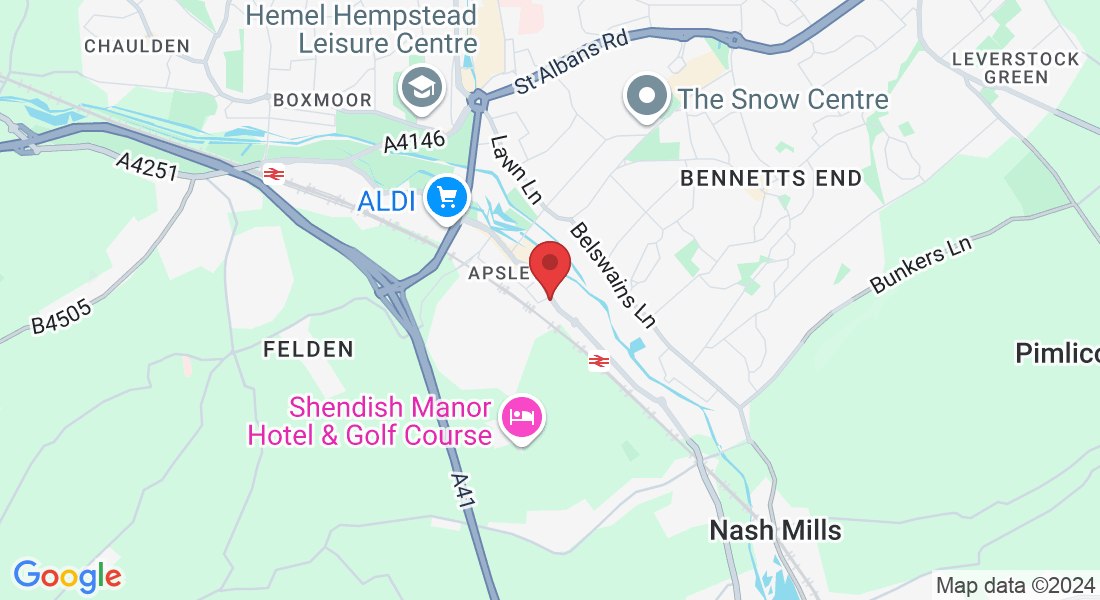 11 Kents Ave, Apsley, Hemel Hempstead HP3 9SW, UK