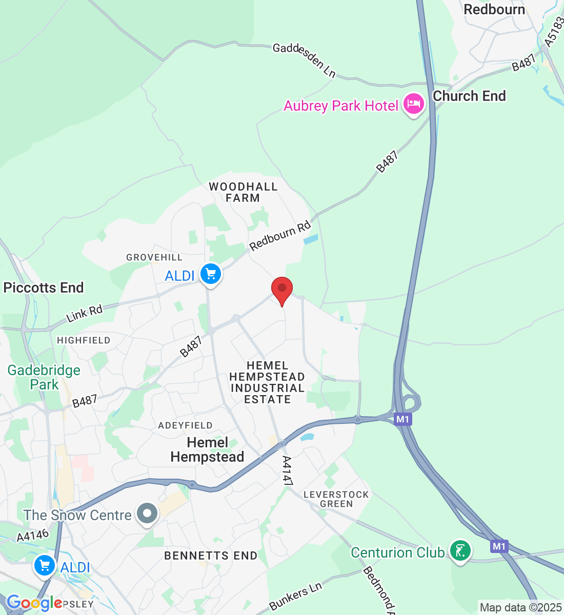 575 Maxted Rd, Hemel Hempstead HP2, UK