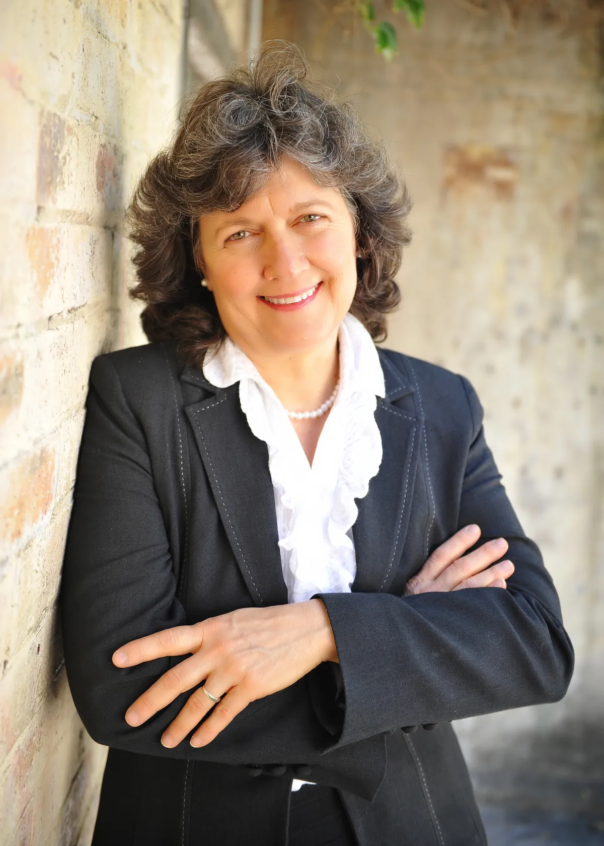 Enza Lyons, Master Brain Gym Instructor with 35 years of educational experience