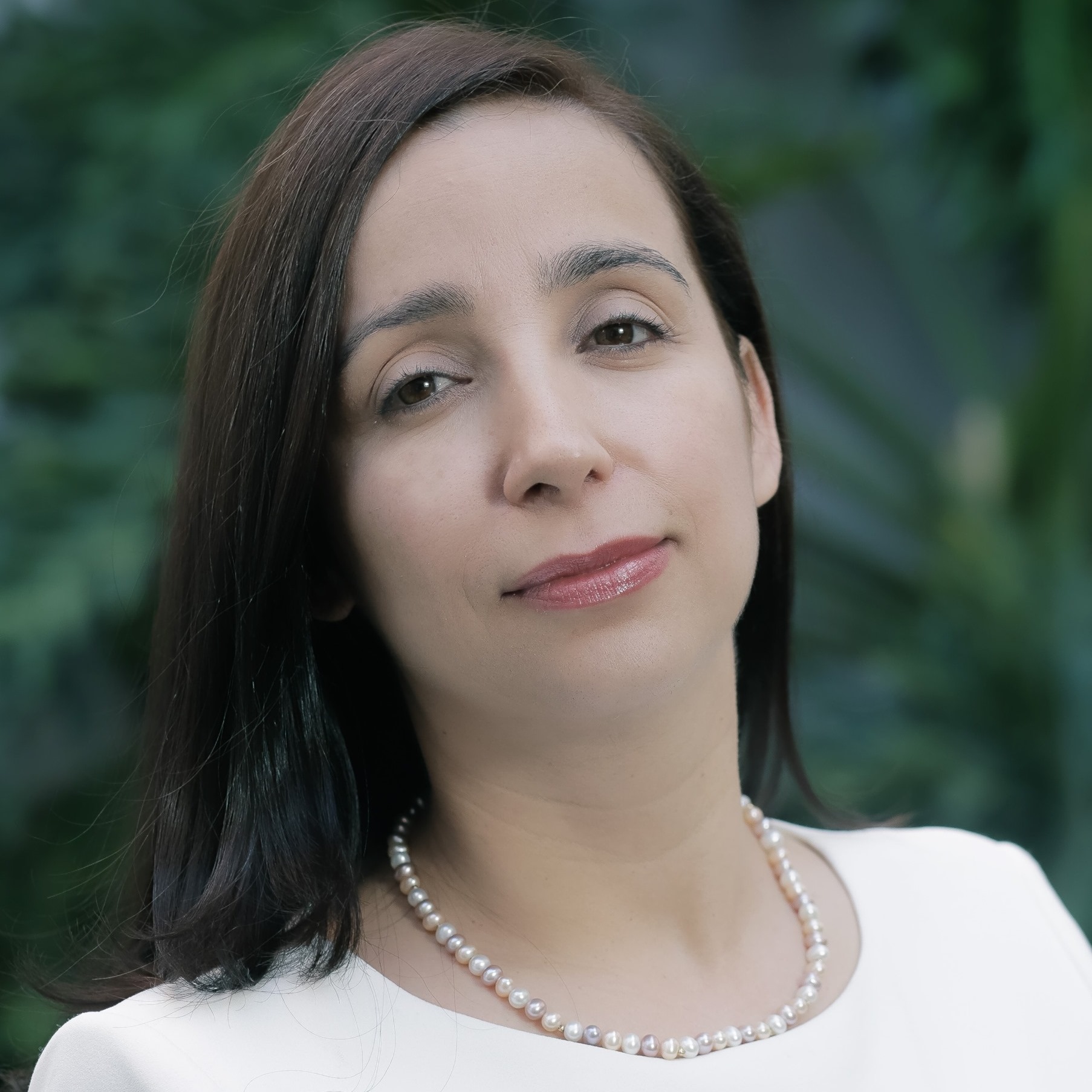 Retrato de Andrea Monsanto, facilitadora del webinar de resiliencia emocional