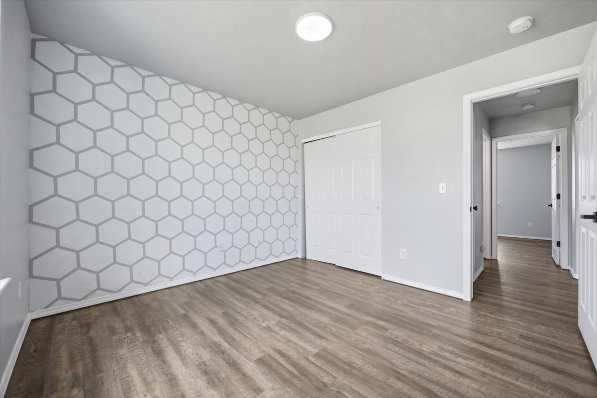 Exterior view of 8412 Holborn Ln, Pasco, WA