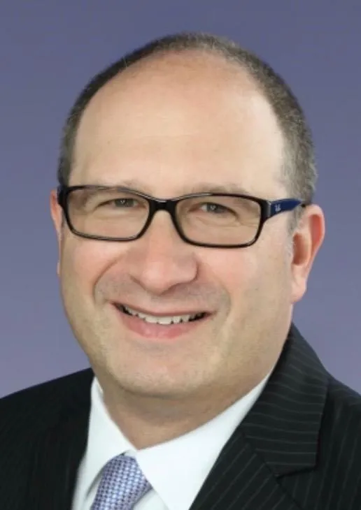 Headshot for IIA Speaker Database.jpeg