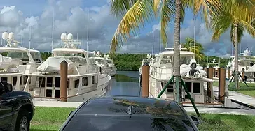 Yacht Dockside Electronics Service