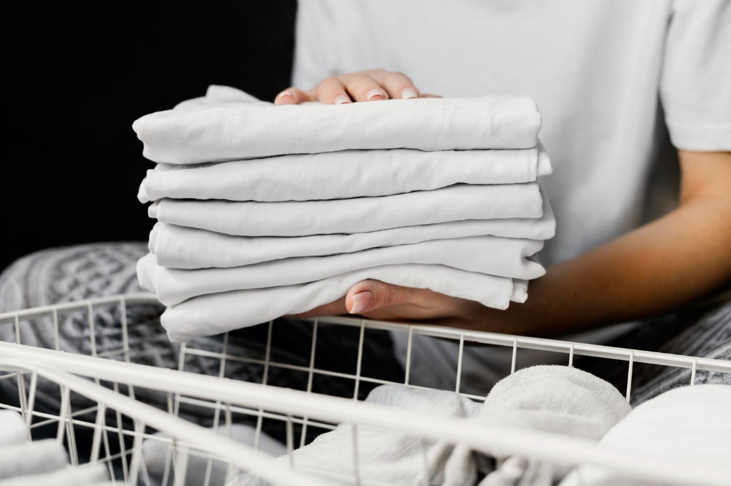 Folded towels / service image