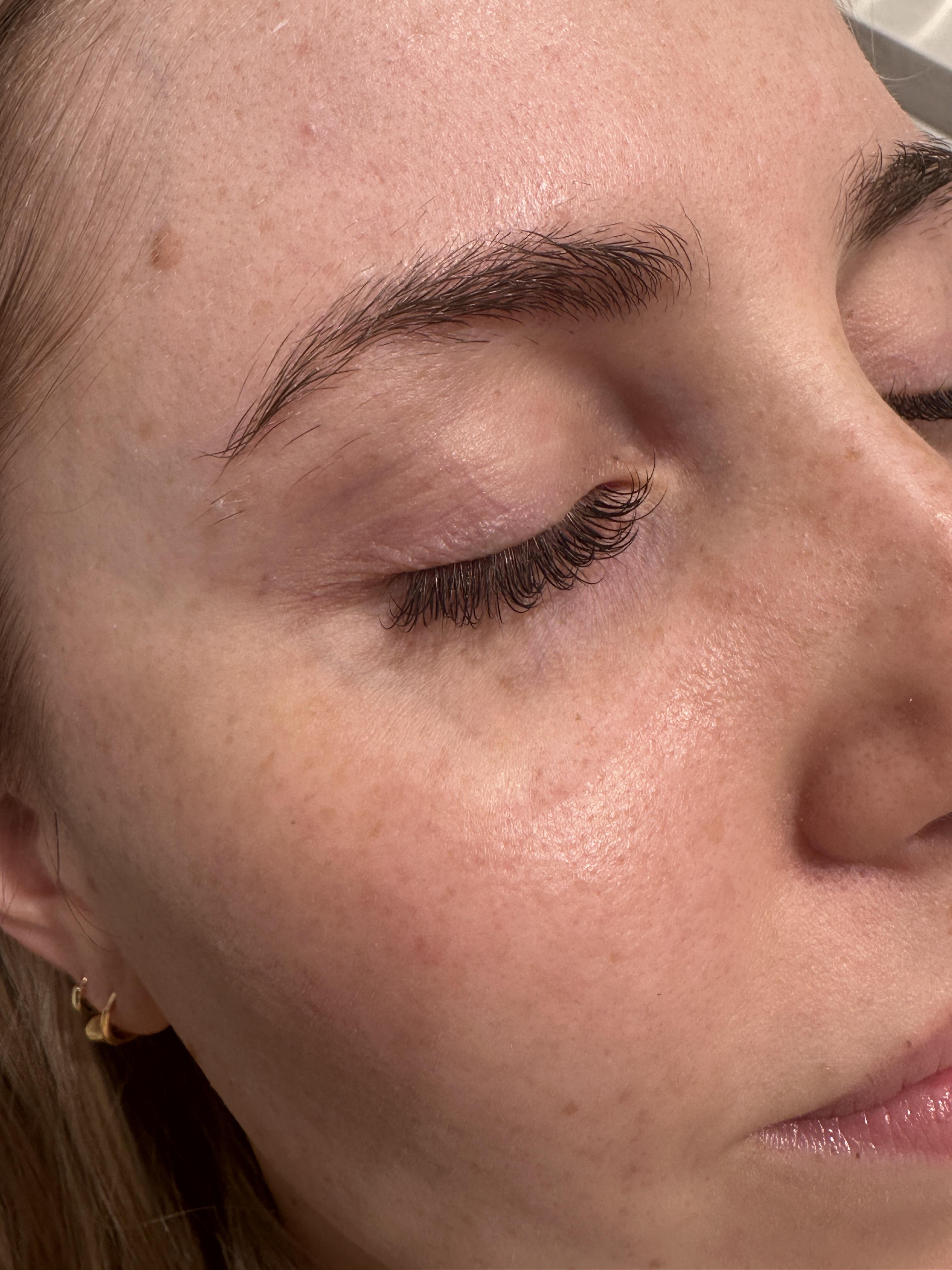 Before brow lamination and tint