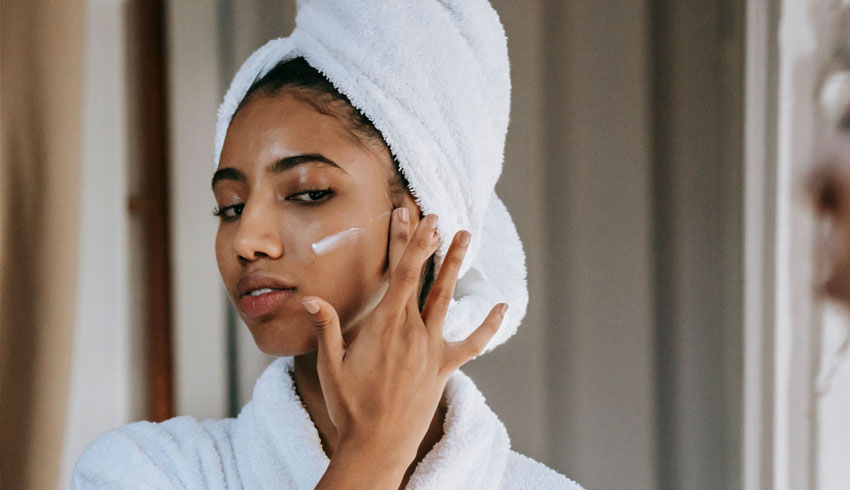 How To Achieve the No Makeup Makeup Look