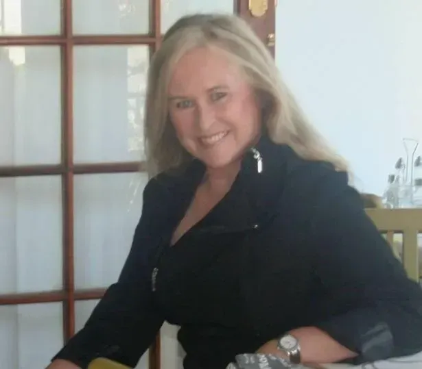 Sherry Hoogenhout