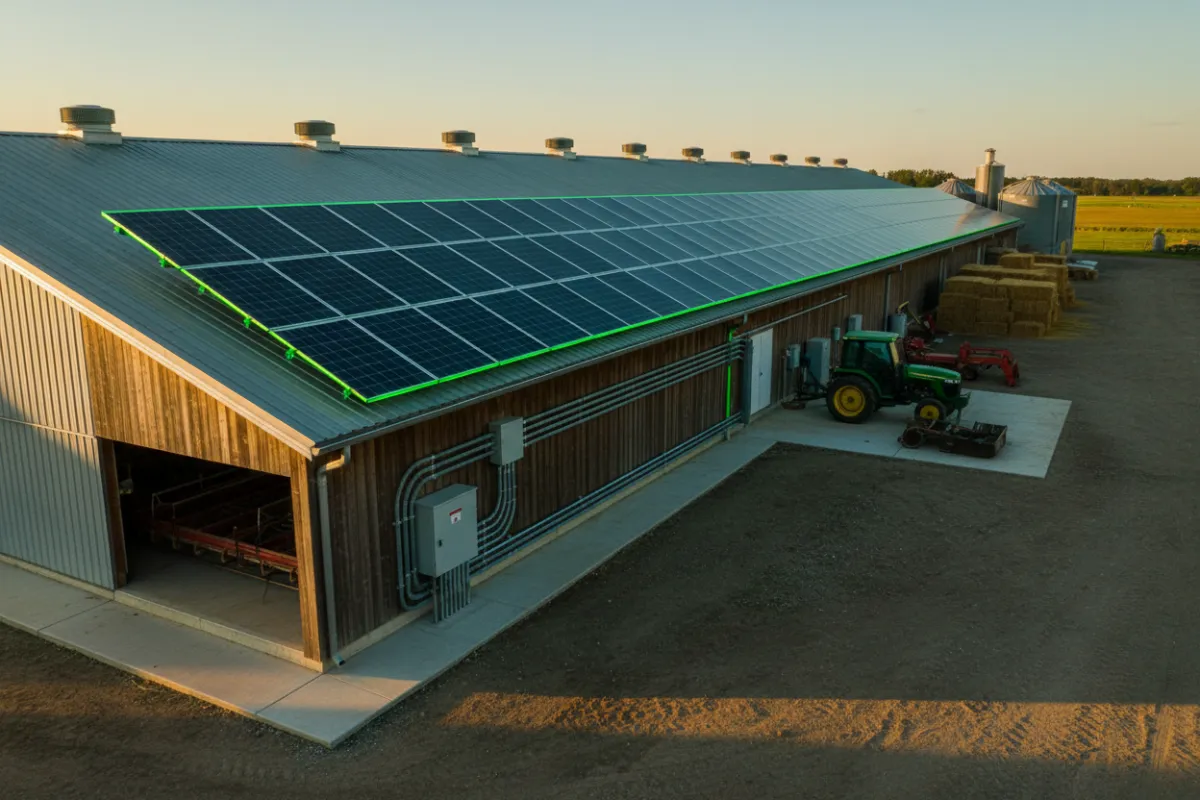 Solar array installation at Oak Creek Poultry