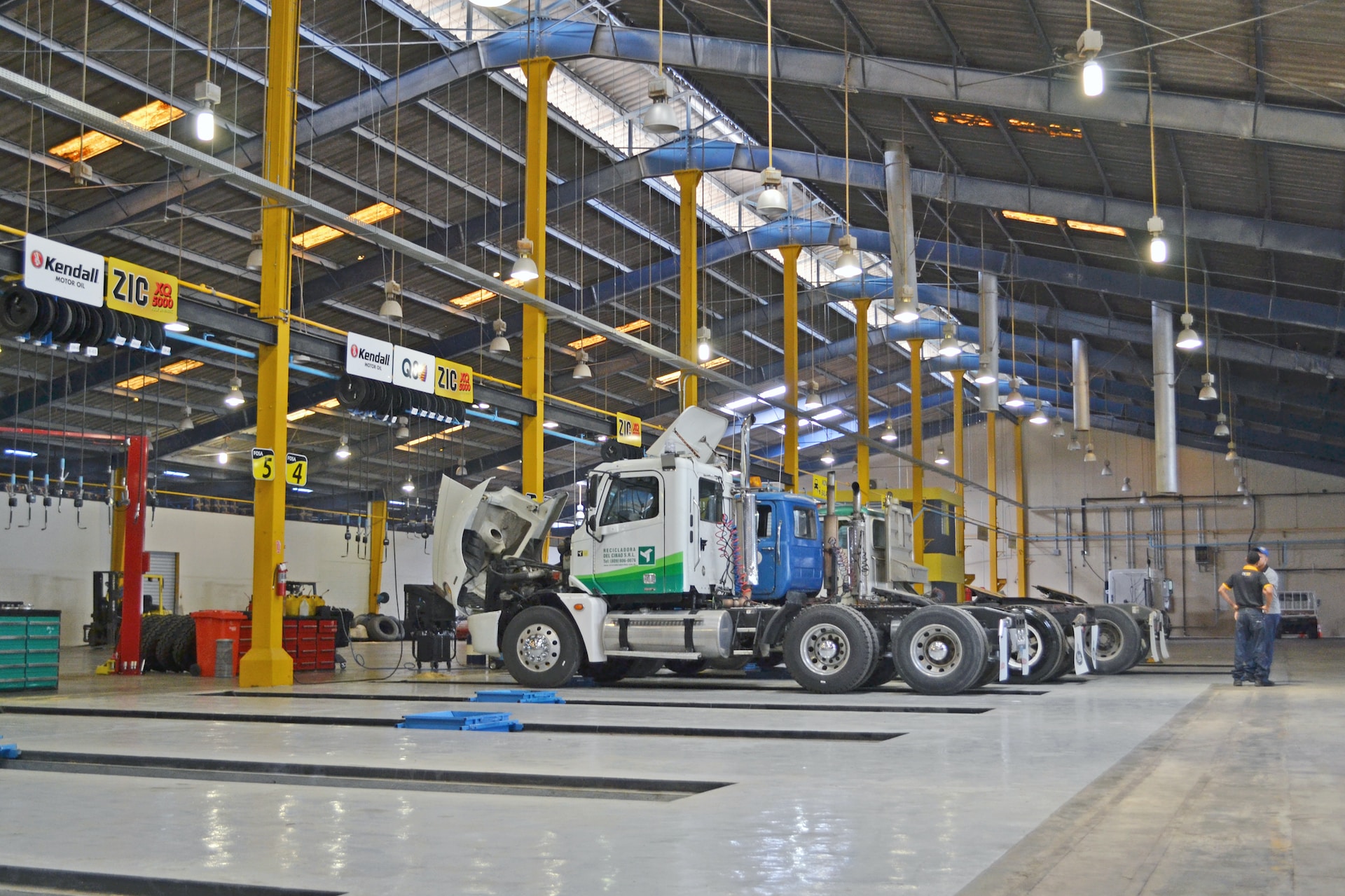 Industrial Warehouse Flooring
