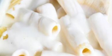 Garlic Cream Sauce Pasta