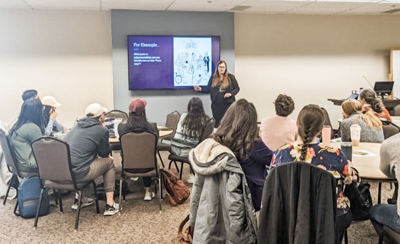Sarah Czopek teaching