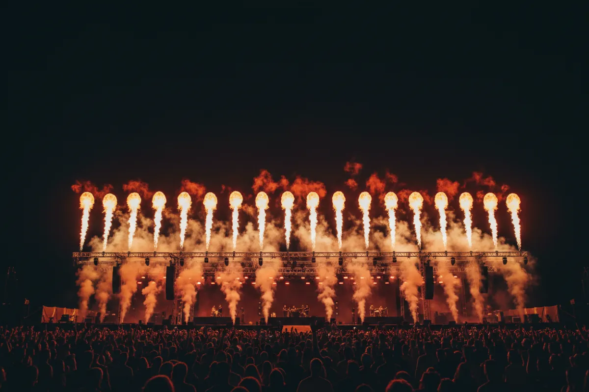 Grand finale fire effects