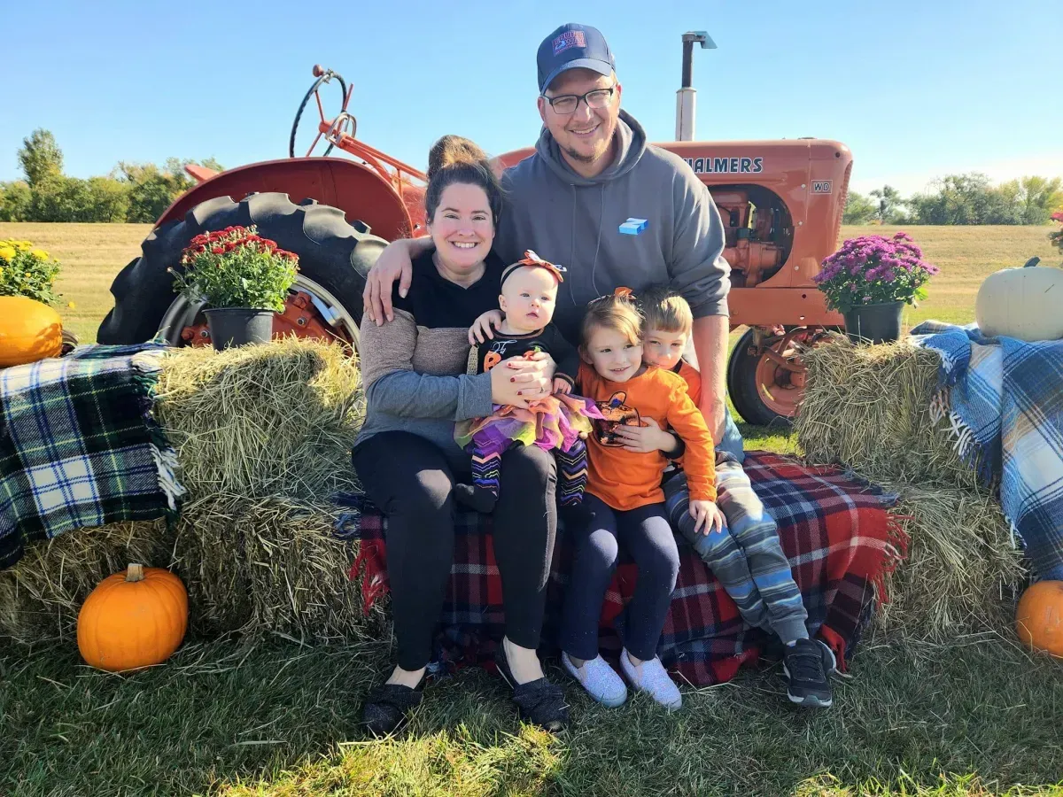 Dakota Dave and Family