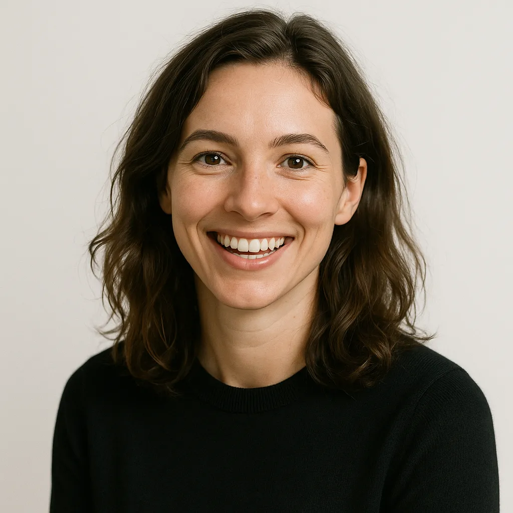 Photo of Samira K., Online Fitness Coach