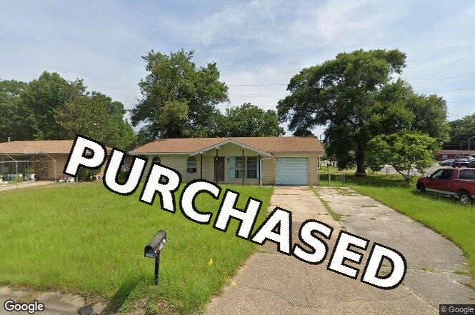 Pensacola, FL Property