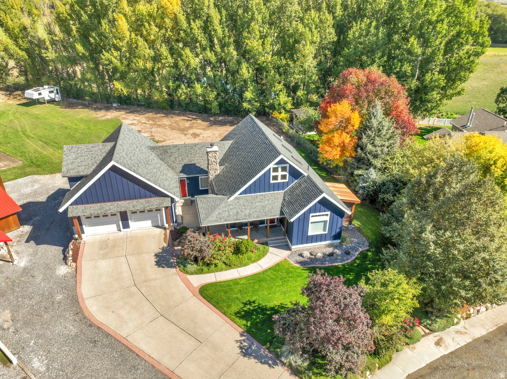 Aerial view of the 1-acre horse-zoned lot and surroundings