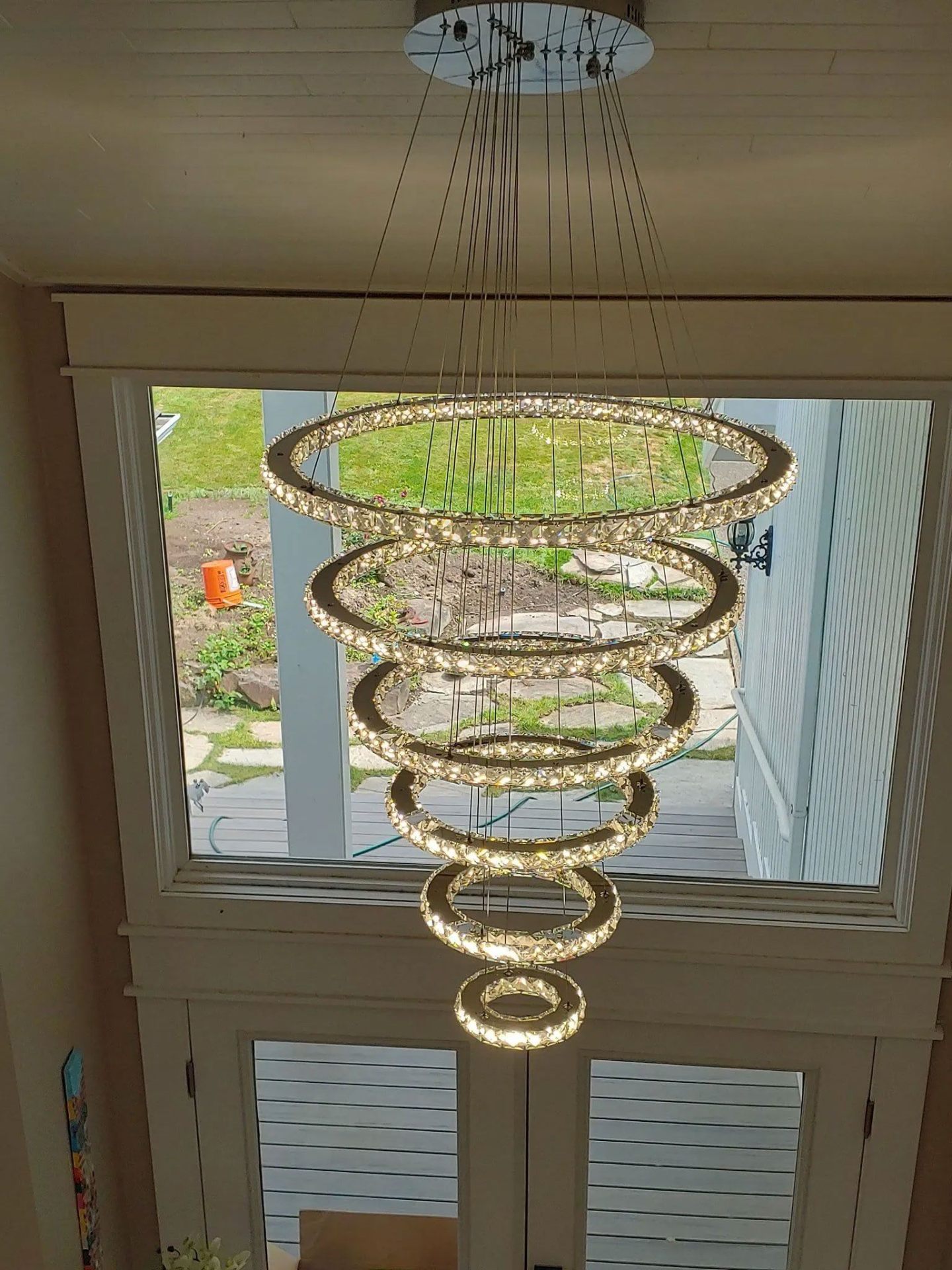 Cascading ring chandelier