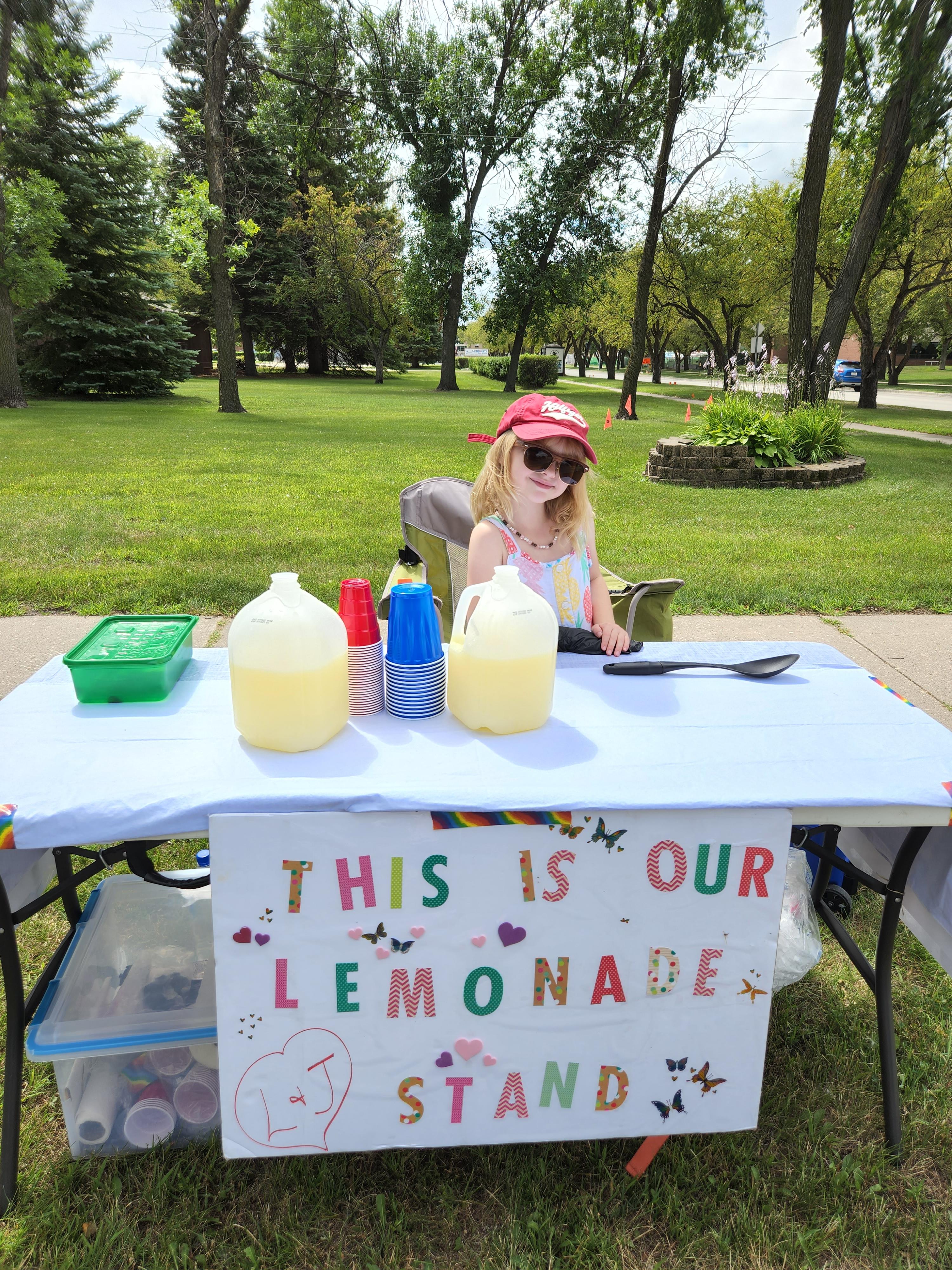 Lila at the lemonade stand
