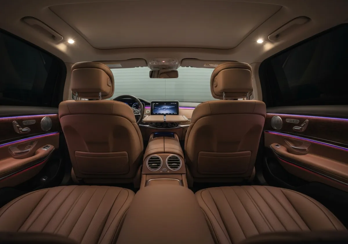 Mercedes Benz S-Class interior detailing