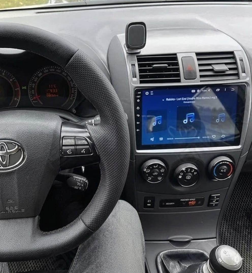 Rear Seat Entertainment Kits
