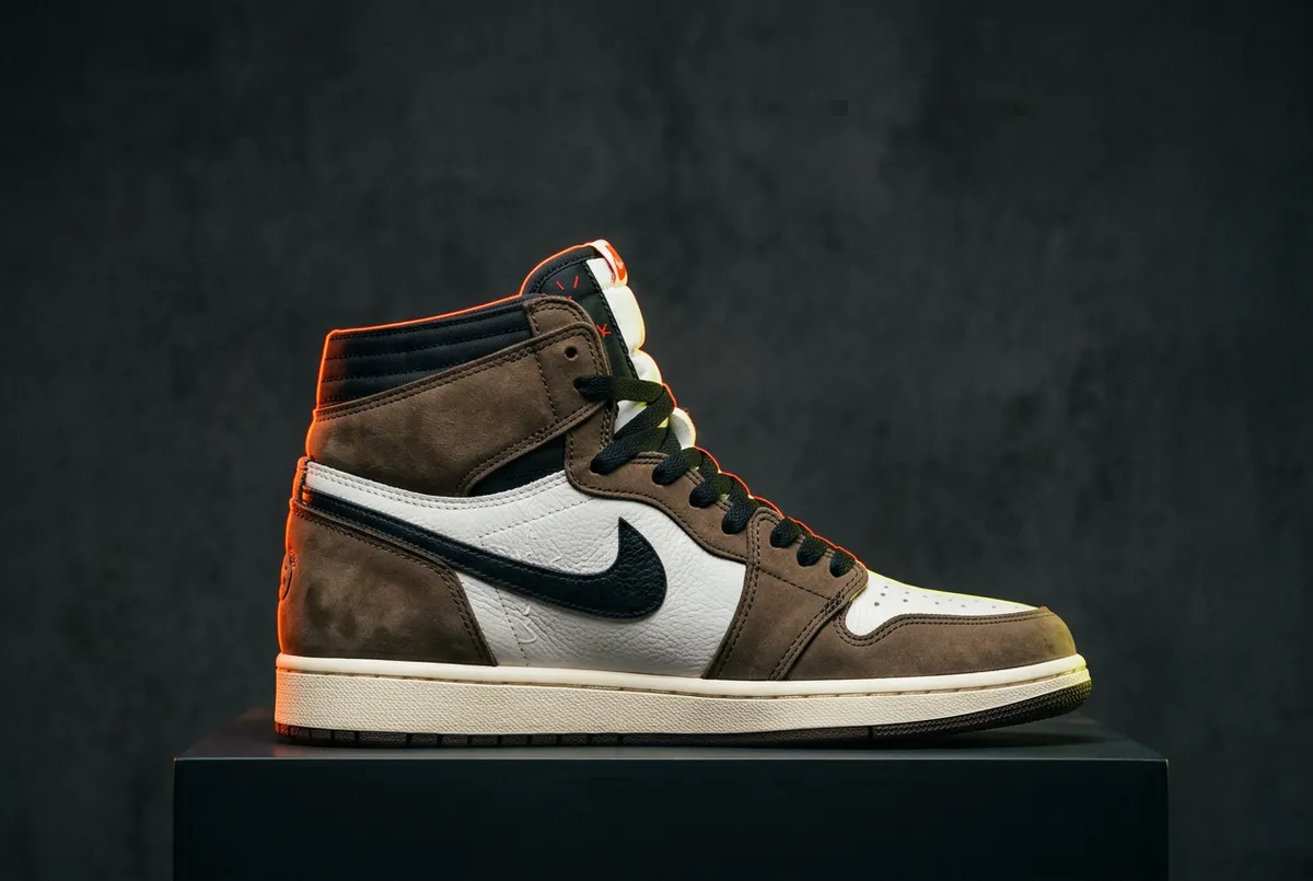 Travis Scott x Air Jordan 1 High OG Mocha
