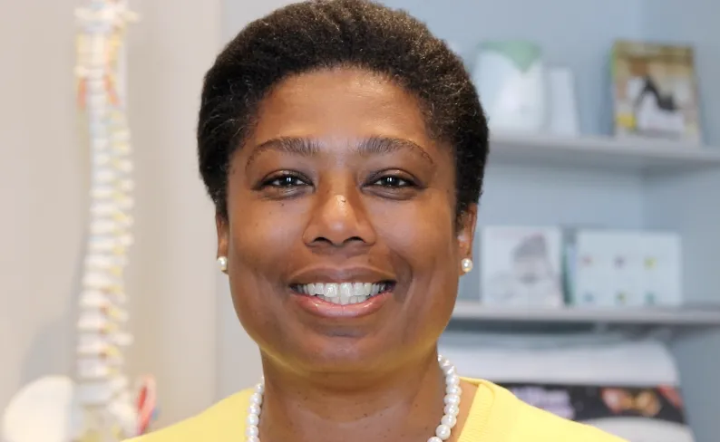 Dr Simone Aybar